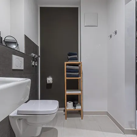 Aparthotel B26 - Unterwegs Zu Hause 4*