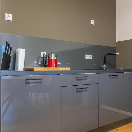 B26 - Unterwegs Zu Hause Aparthotel 4*