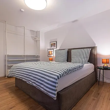 B26 - Unterwegs Zu Hause Apart Otel Willich