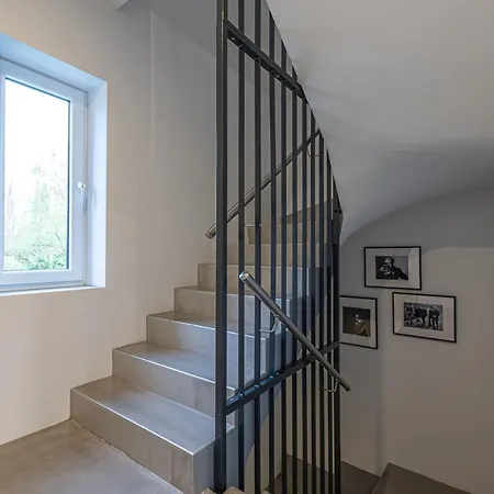 B26 - Unterwegs Zu Hause