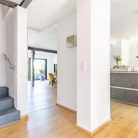 B26 - Unterwegs Zu Hause 4*