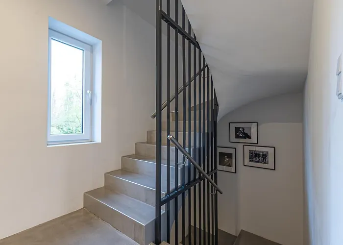 B26 - Unterwegs Zu Hause