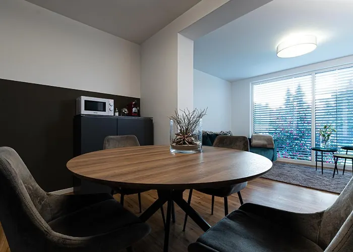 B26 - Unterwegs Zu Hause